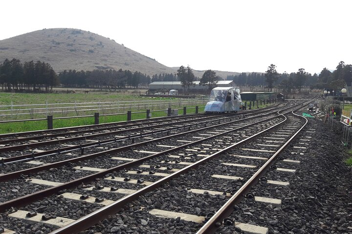 East of Jeju island Tour in Sky Water Circus -Package Tour - Photo 1 of 6